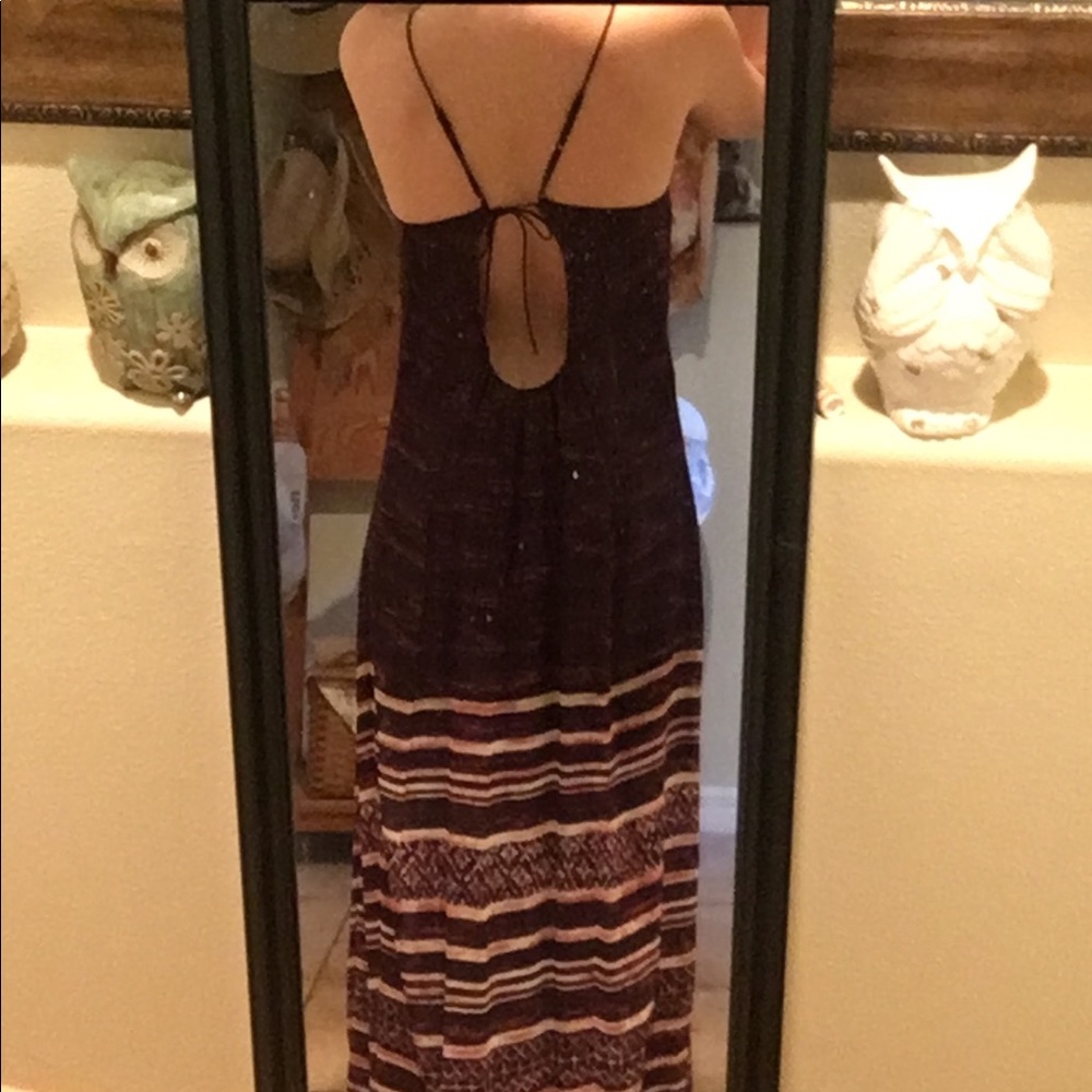 Floor length, light material dress! Size Small